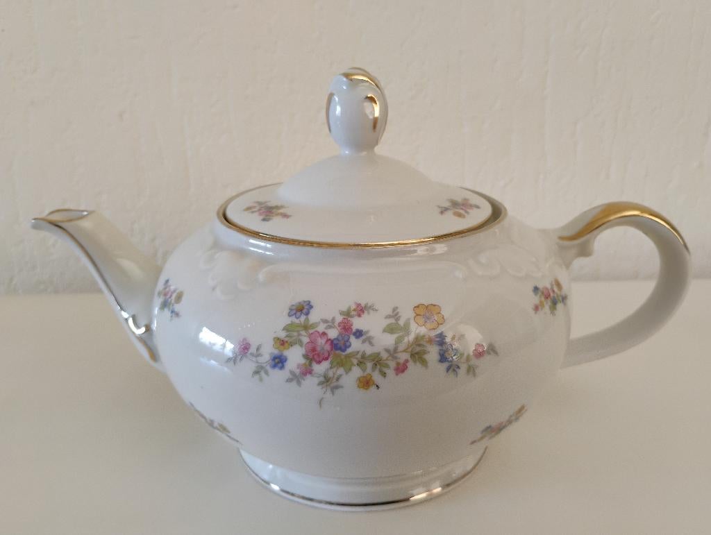 Nieuwe, Klassieke theepot CoPo met bloemmotief 1 liter, Overige typen, Nieuw, Ophalen of Verzenden, Overige stijlen