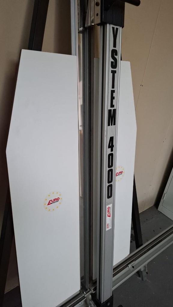 EuroTechnics System 4000 verticale snijmachine platensnijder, Ophalen of Verzenden, Zo goed als nieuw, Overige materialen, Minder dan 20 mm