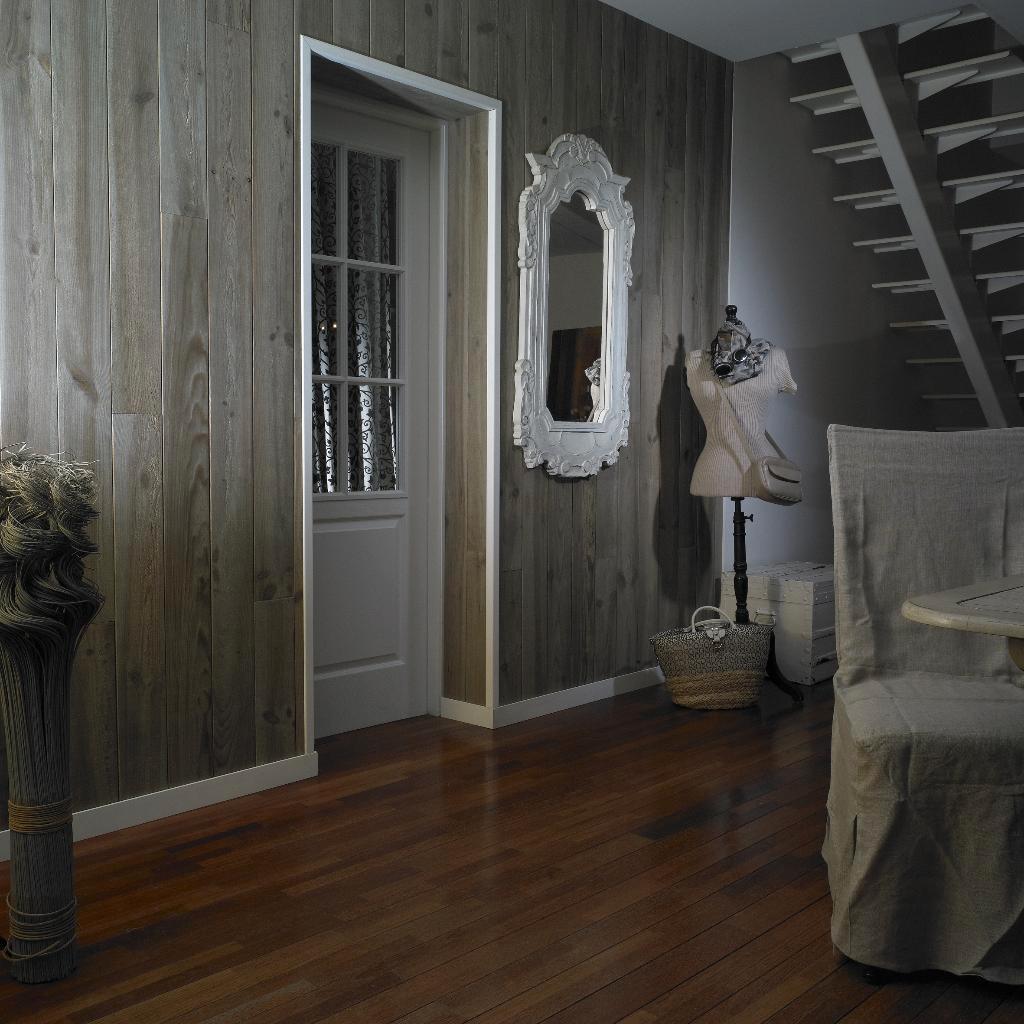 Bois Flotte (drijfhout) fijnbezaagd grenen 18x135 behandeld