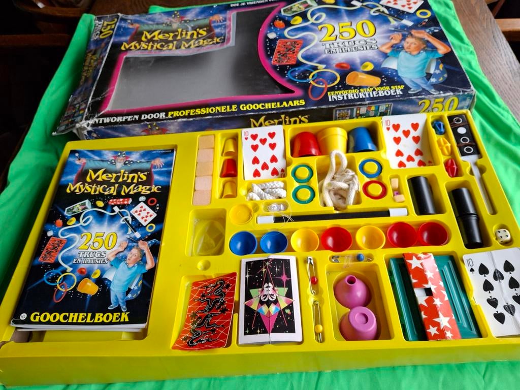 Goocheldoos, Ophalen