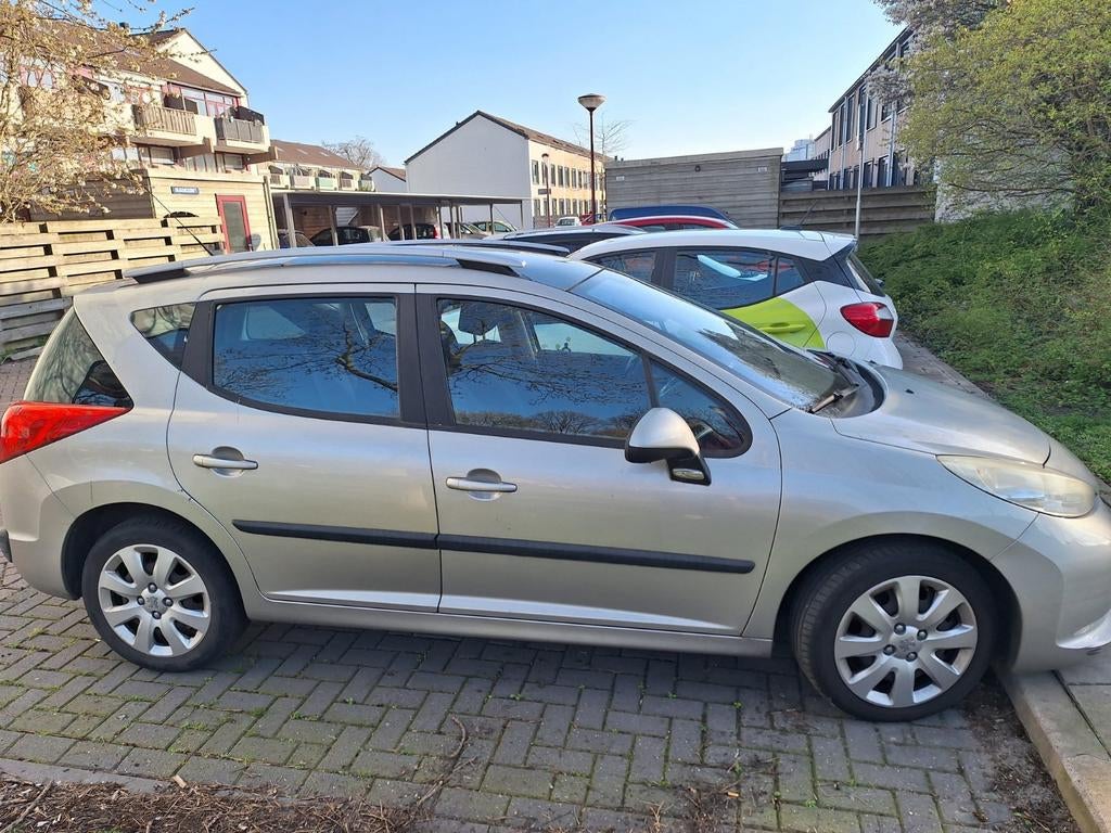 Peugeot 207 1.6 16V SW Outdoor 2007 Grijs, Voorwielaandrijving, 4 cilinders, Stationwagon, Handgeschakeld