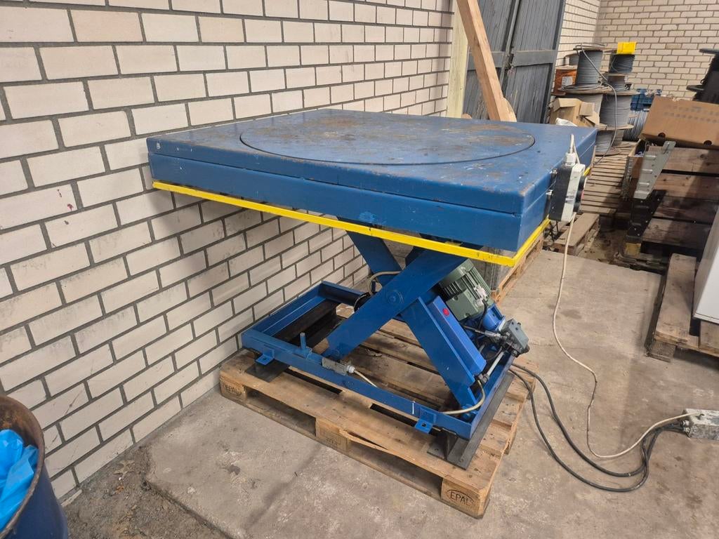 Industriële heftafel schaarlift met draaiplateau, Ophalen of Verzenden, Onbekend, Onbekend, Onbekend
