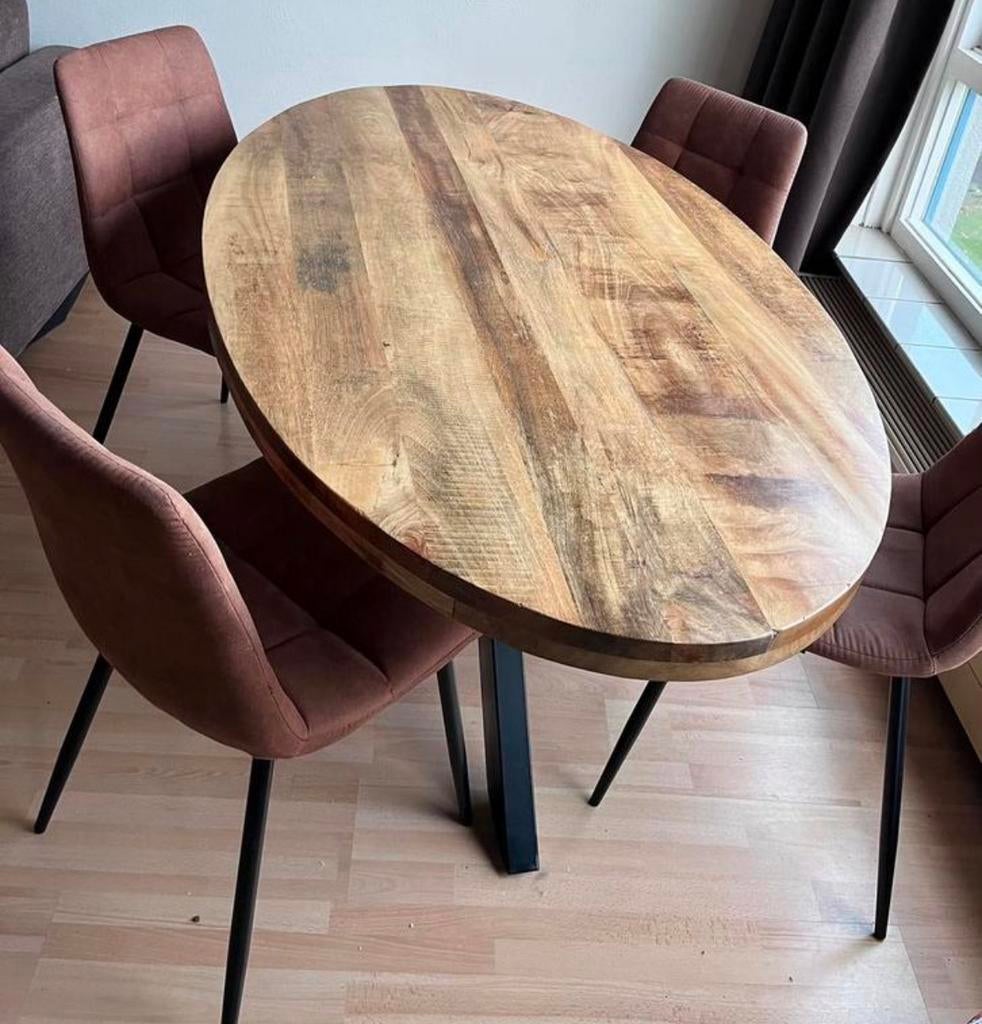 Mooie Mango houten tafel met stoelen, Ophalen, Zo goed als nieuw, 4 tot 6 stoelen