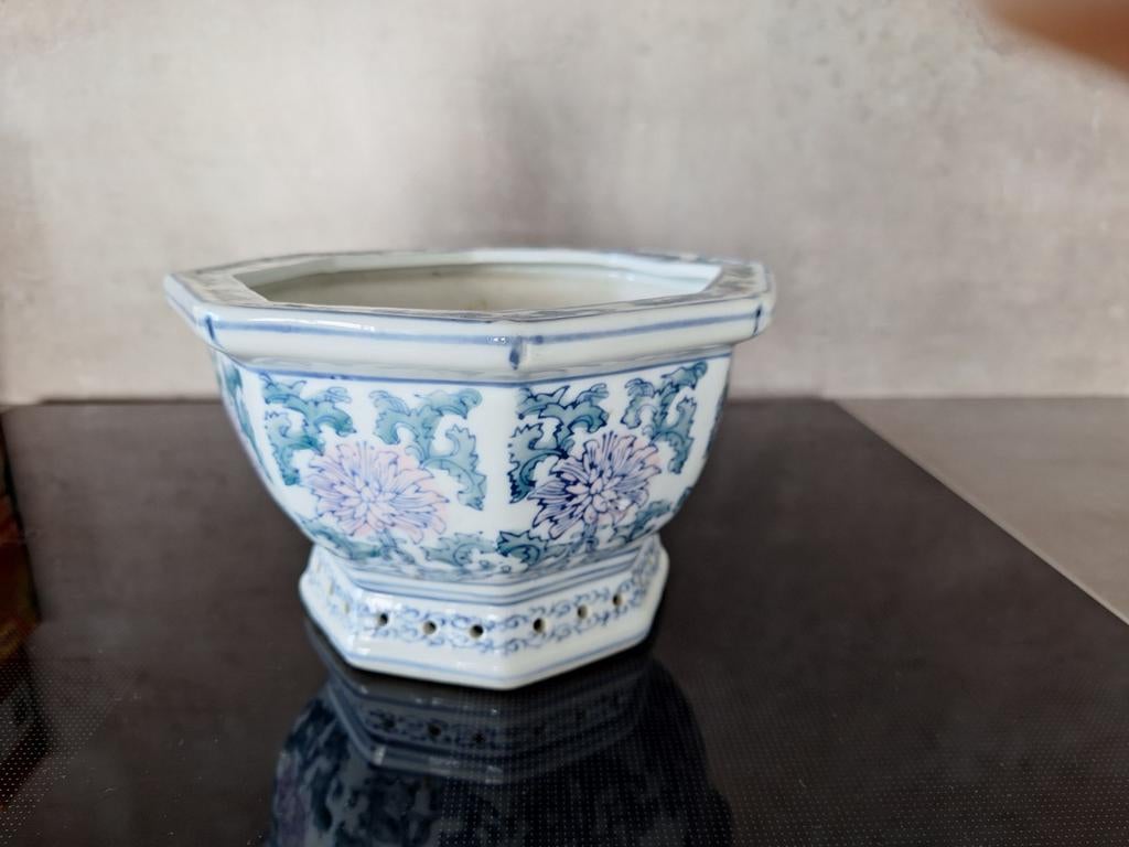 Bijzondere Sier Bloempot, Tuin en Terras, Steen, Ophalen of Verzenden, Zo goed als nieuw, Overige vormen