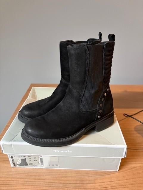 Zwart enkellaarzen, Tamaris, Zwart, Ophalen of Verzenden, Sneakers of Gympen