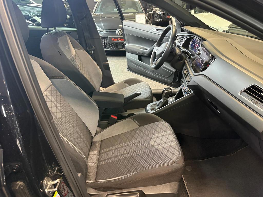 Volkswagen TAIGO 1.5 TSI R-Line |PANO|KEYLESS|LANEASSIST|FRO, 12 maanden, Stof, Euro 6, 4 cilinders