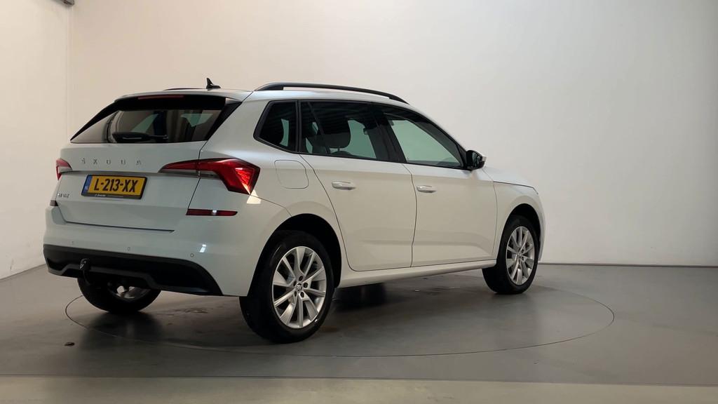 Skoda Kamiq 1.0 TSI 110pk Business Edition Parkeersensoren S, Stof, Gebruikt, Met garantie (alle), Origineel Nederlands