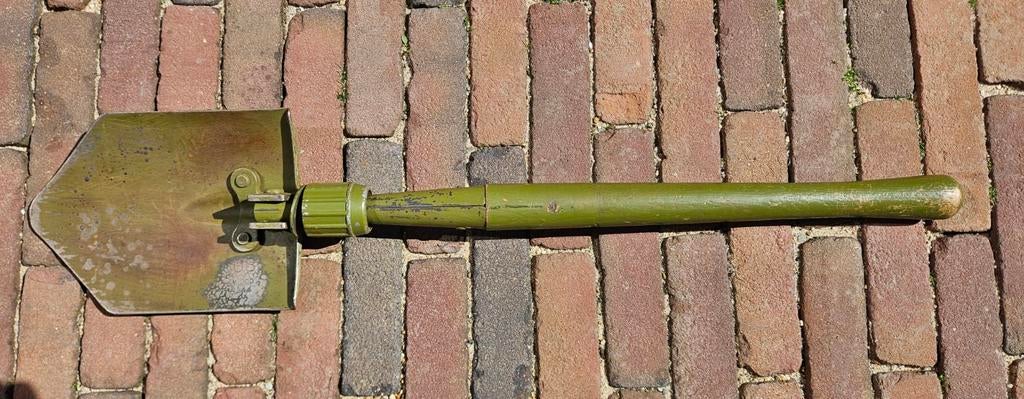 Originele US M43 Klapschep WO2 - 1944, Ophalen of Verzenden, Landmacht, Amerika, Overige typen