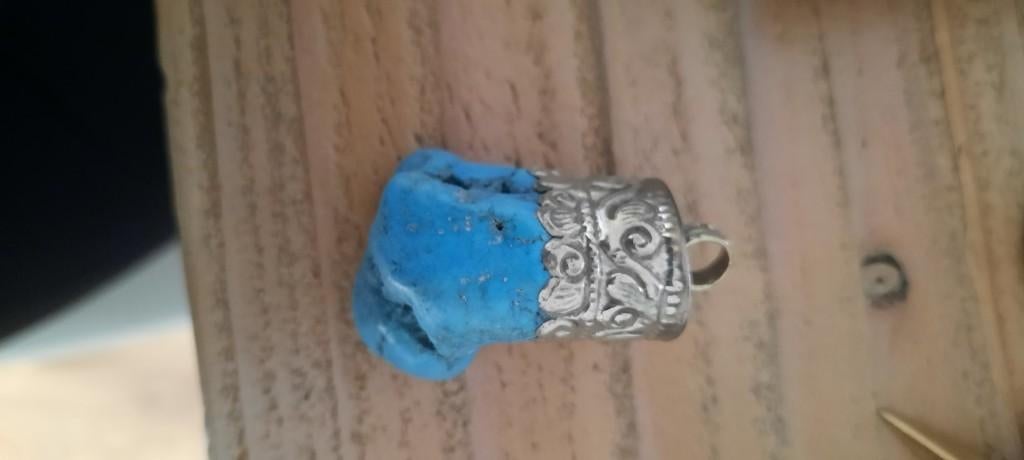 Oude Tibet hanger met stuk turquoise, Ophalen of Verzenden, Zilver, Hanger, Met edelsteen