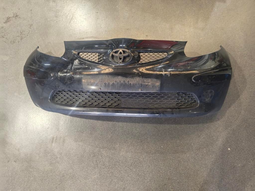 Toyota aygo voor bumper zwart 211 beschadig, Auto-onderdelen, Ophalen, Voor, Nieuw, Toyota