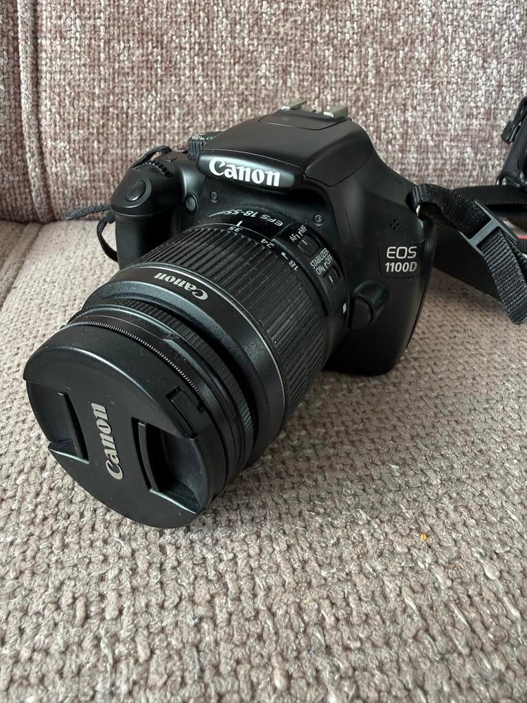 Canon EOS 1100D spiegelreflexcamera met 18-55mm lens, Ophalen, Gebruikt, Spiegelreflex, Canon