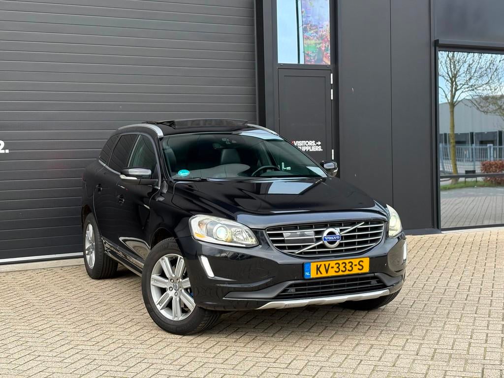 Volvo XC60 2.0 D4 FWD R-Design (bj 2014) PANO|LEER|BLIS|AUT|, Euro 5, Zwart, 1634 kg, Zwart