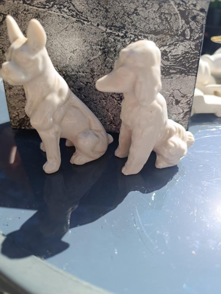 Leuke honde beeltjes, Verzamelen, Beelden en Beeldjes, Ophalen of Verzenden, Dier