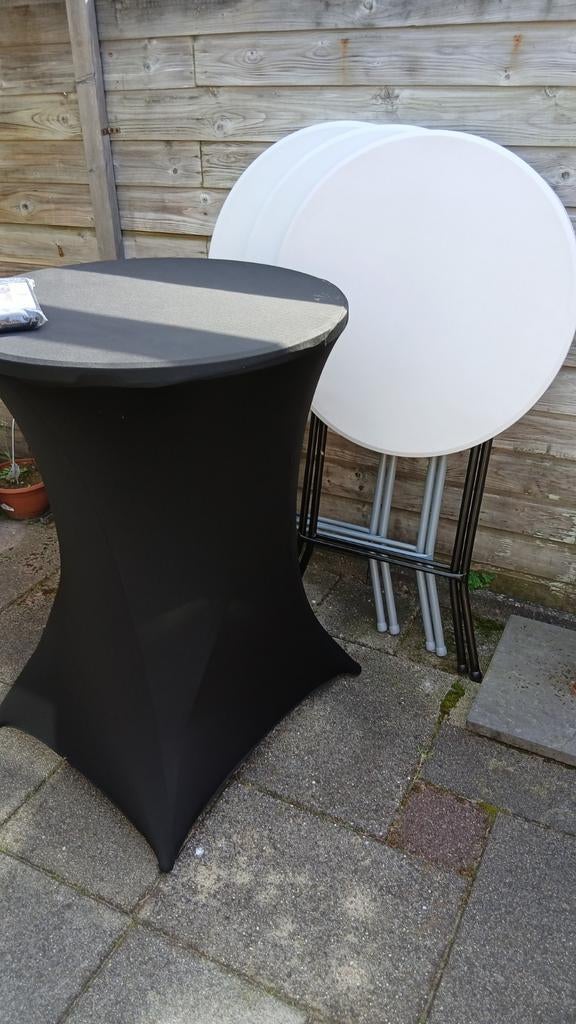 TE HUUR 4 STATAFELS PLUS ROKKEN zwart, Ophalen
