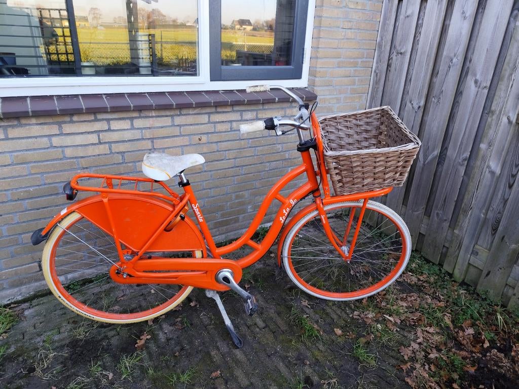 Sparta dames transportfiets met rieten mand, Fietsen en Brommers, Fietsen | Dames | Damesfietsen, Ophalen
