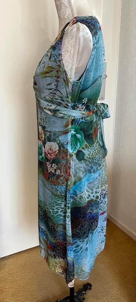 LIV jurk maat 40/42[v], Overige kleuren, Maat 42/44 (L), Ophalen of Verzenden, Zo goed als nieuw