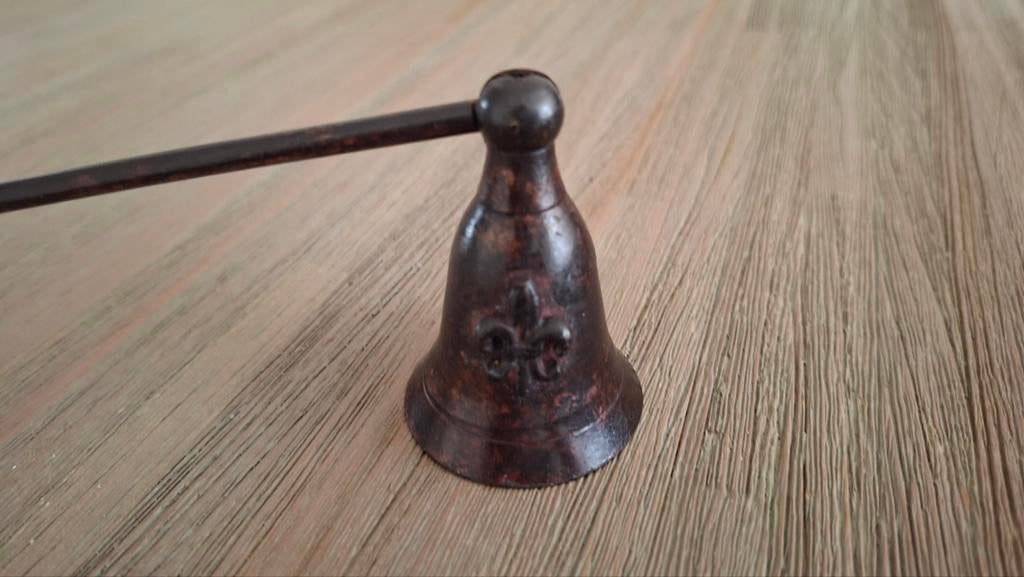 Kaarsendover., Ophalen