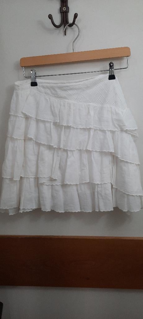 dames korte rok, merk Nikkie, maat 38, Maat 38/40 (M), Wit, Ophalen of Verzenden, Gedragen