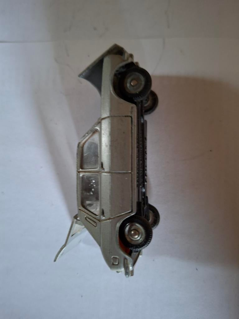 Dinky Toys Meccano Simca 1100 Schaal 1:43 No.1407, Hobby en Vrije tijd, Ophalen of Verzenden, Gebruikt, Auto, Dinky Toys