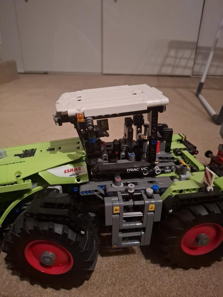 Lego Technic Claas Xerion 42054, Ophalen, Zo goed als nieuw, Complete set, Lego
