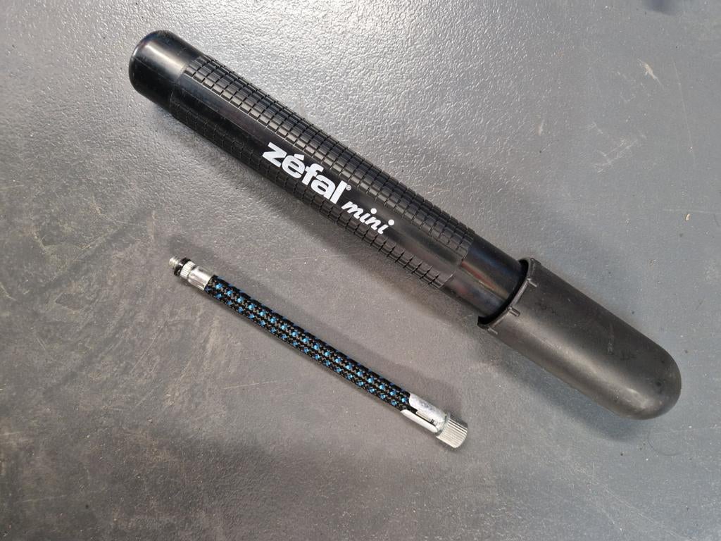 Zéfal mini fietspomp - Nieuw (17 stuks beschikbaar), Ophalen of Verzenden, Nieuw