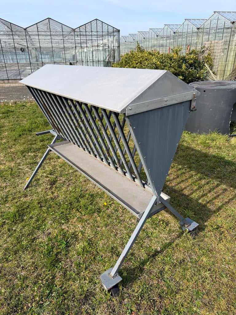 Voerbak voor hooi, Ophalen, Gebruikt, Overige soorten