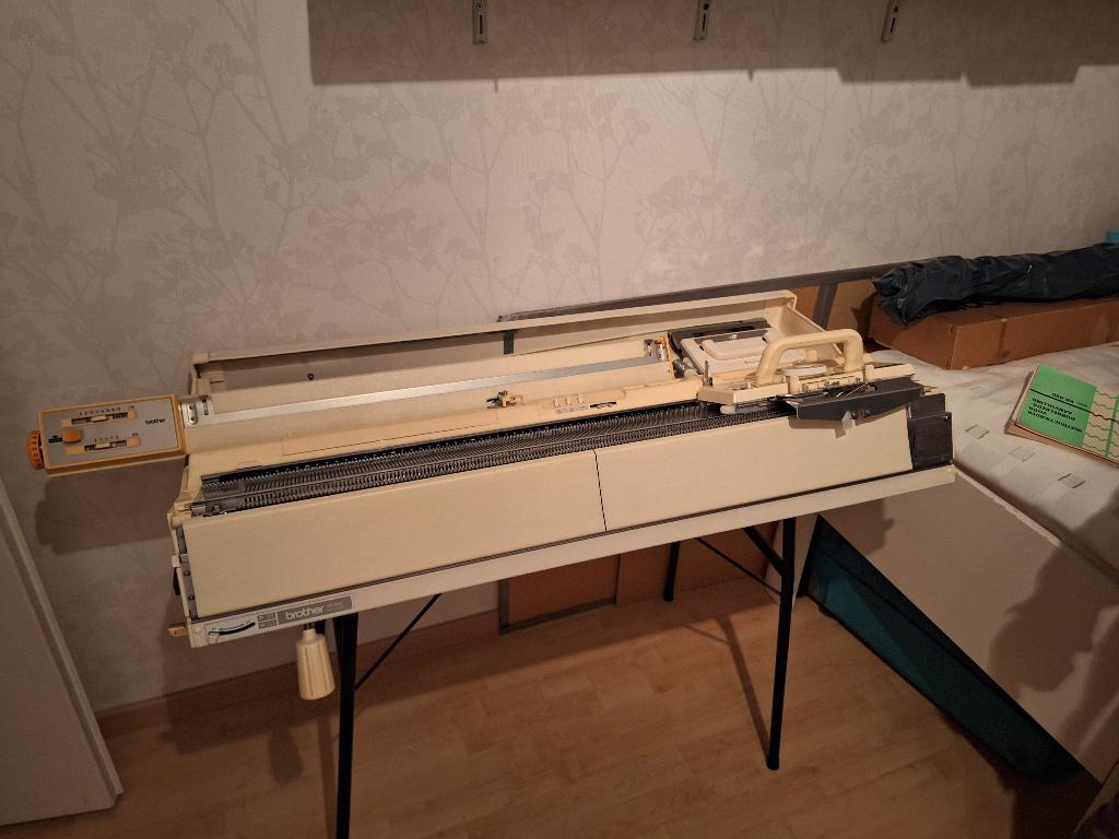 Breimachine, Hobby en Vrije tijd, Breien en Haken, Gebruikt, Breien, Machine, Ophalen