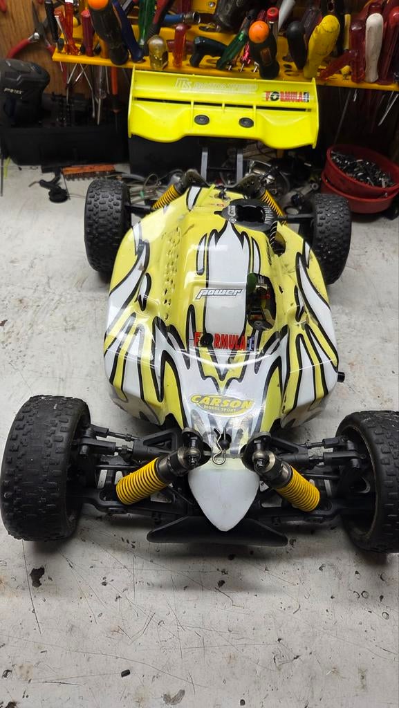 Te koop mooie dikke nitro auto, Gebruikt, Ophalen of Verzenden, Auto onroad, Schaal 1:8