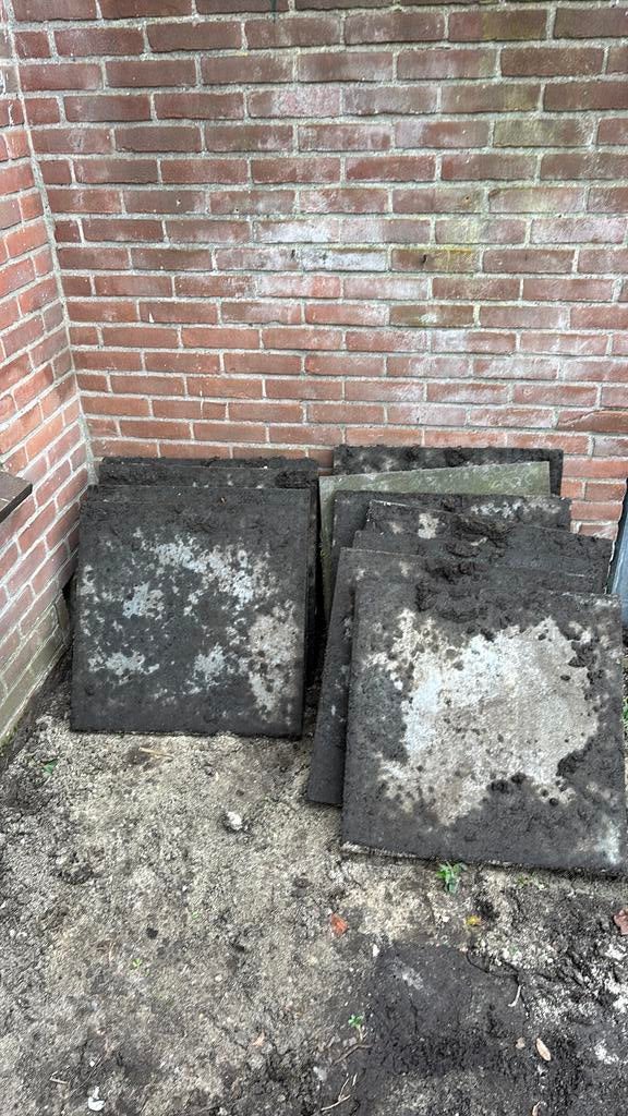 Rest partij met 10 grijze tegels gratis!, Ophalen, Zo goed als nieuw, Beton, Terrastegels
