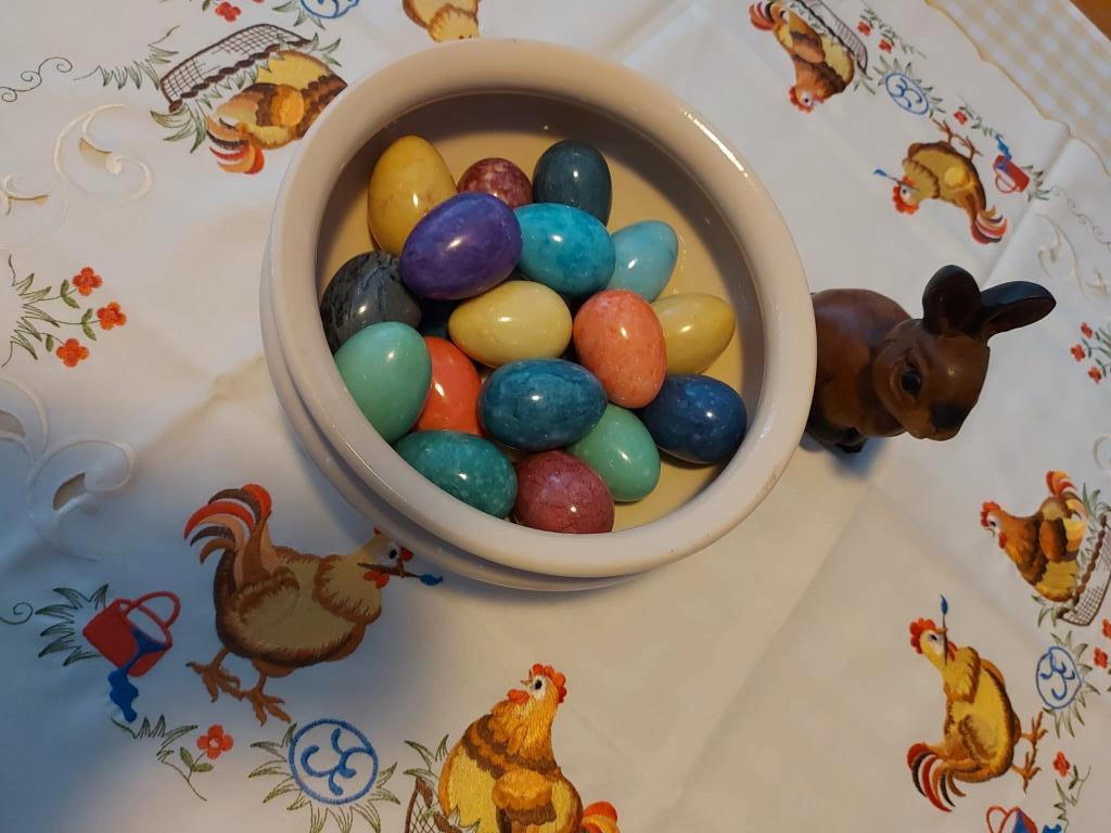 Paas eieren van "Steen", Diversen, Pasen, Ophalen