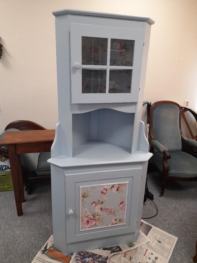 Brocante vitrine hoek kastje, Zo goed als nieuw, Minder dan 100 cm, 25 tot 50 cm, 50 tot 100 cm