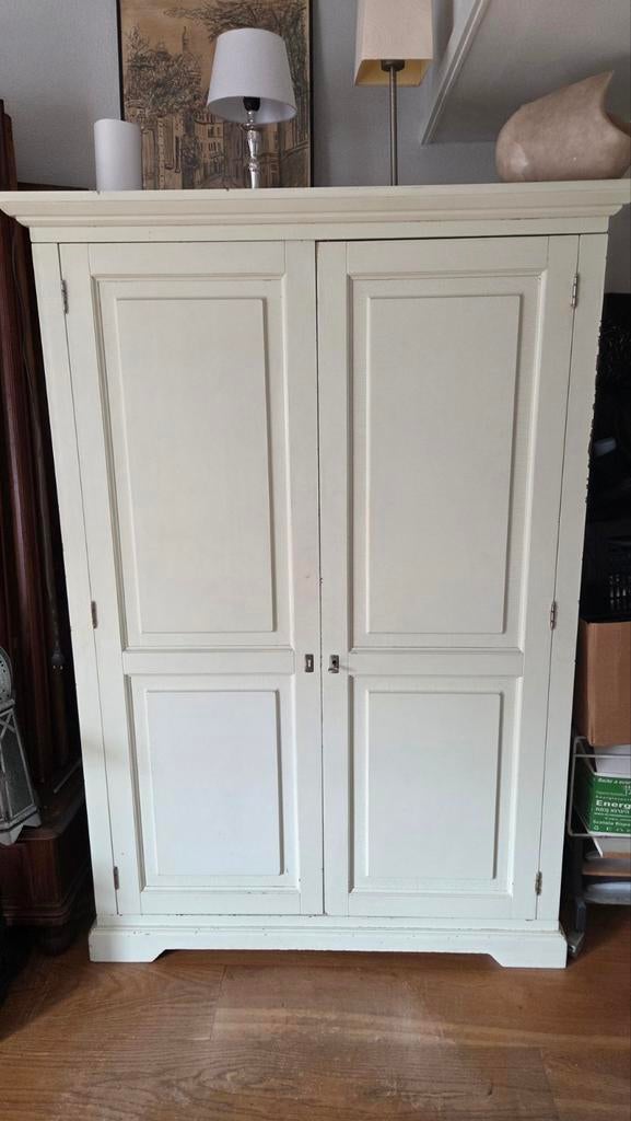 Witte computer /werkkast hout, Ophalen