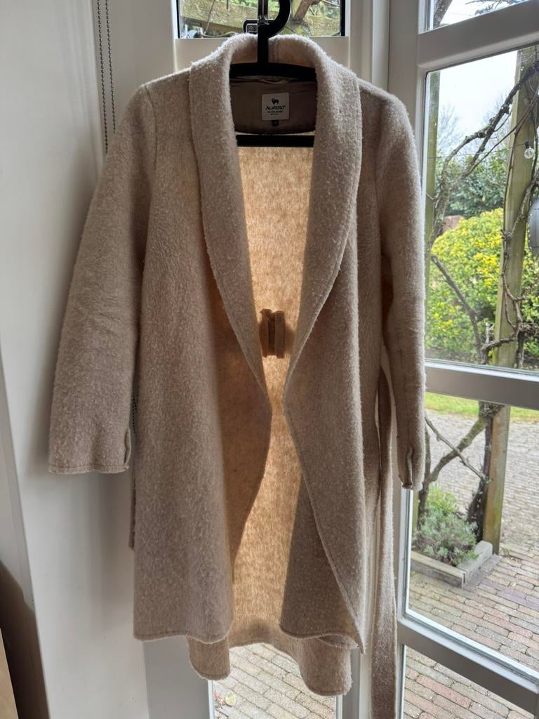 Alwero wollen mantel S/M beche, Kleding | Dames, Maat 38/40 (M), Overige kleuren, Ophalen of Verzenden, Jasje