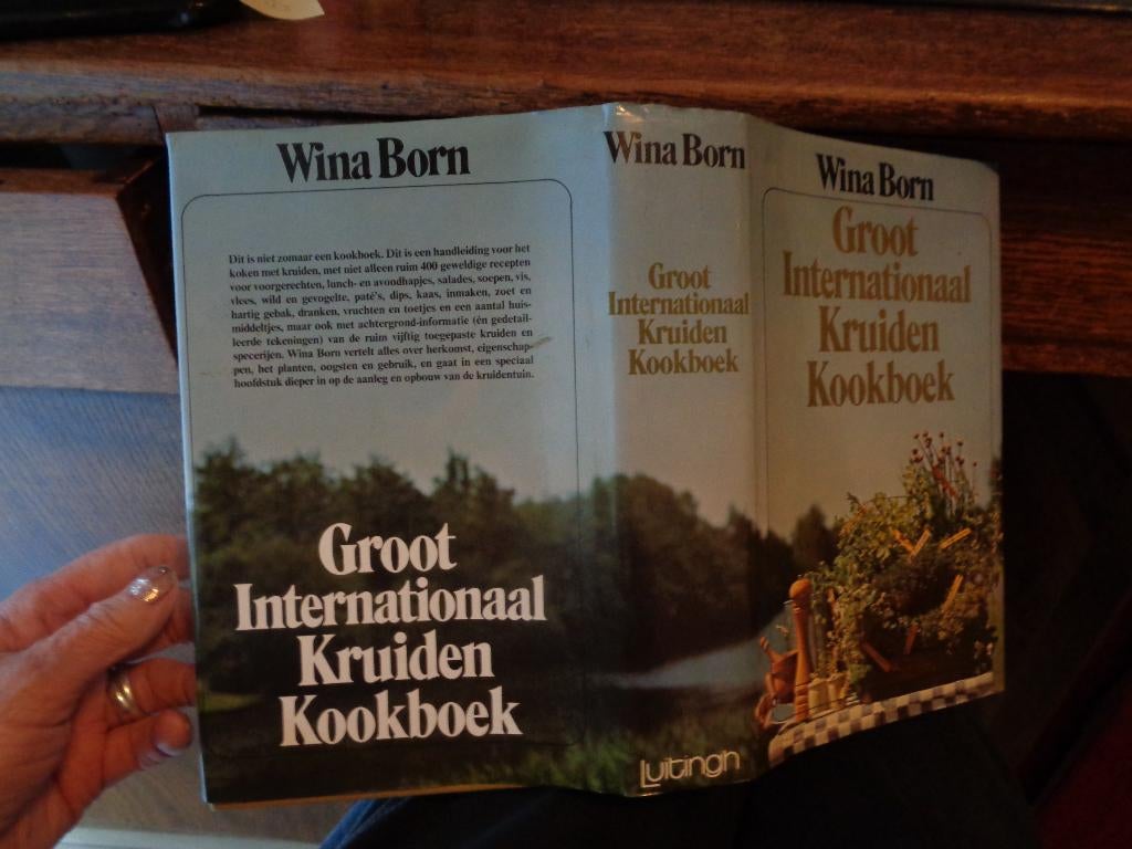 Groot Internationaal Kruiden Kookboek   Wina Born, Boeken, Kookboeken, Verzenden, Zo goed als nieuw, Azië en Oosters