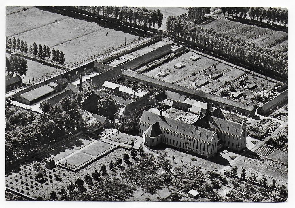 Achel Achelse kluis Ongelopen Ansichtkaart ( B5628), Ophalen of Verzenden, 1960 tot 1980, Ongelopen