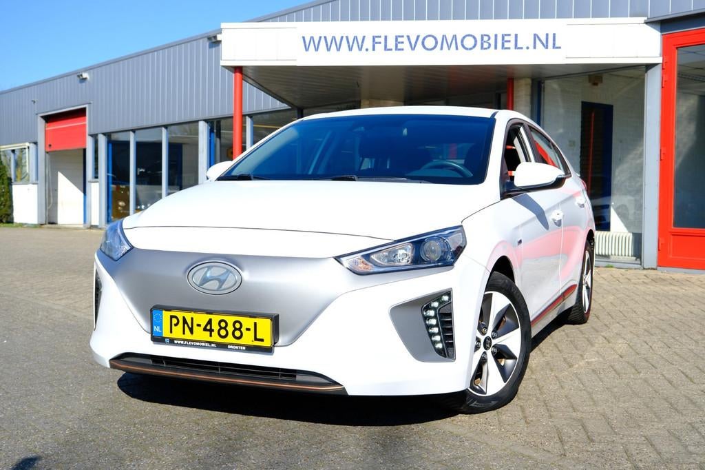 Hyundai IONIQ Comfort EV Aut. Navi|Clima|Cam|LMV|Apple CarPl, Auto's, Hyundai, Stof, Wit, Origineel Nederlands, IONIQ