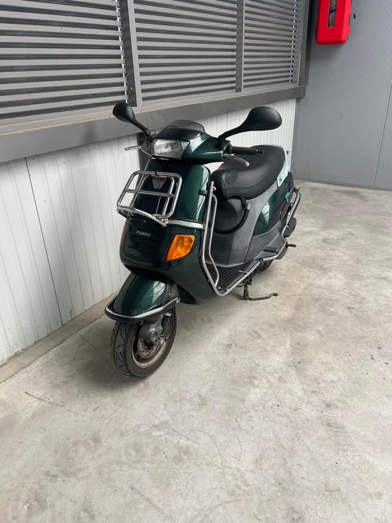 Skipper 172CC FULL OPTION A1 NL motor scooter piaggio skr, Fietsen en Brommers, Scooters | Piaggio, Ophalen of Verzenden, Zo goed als nieuw