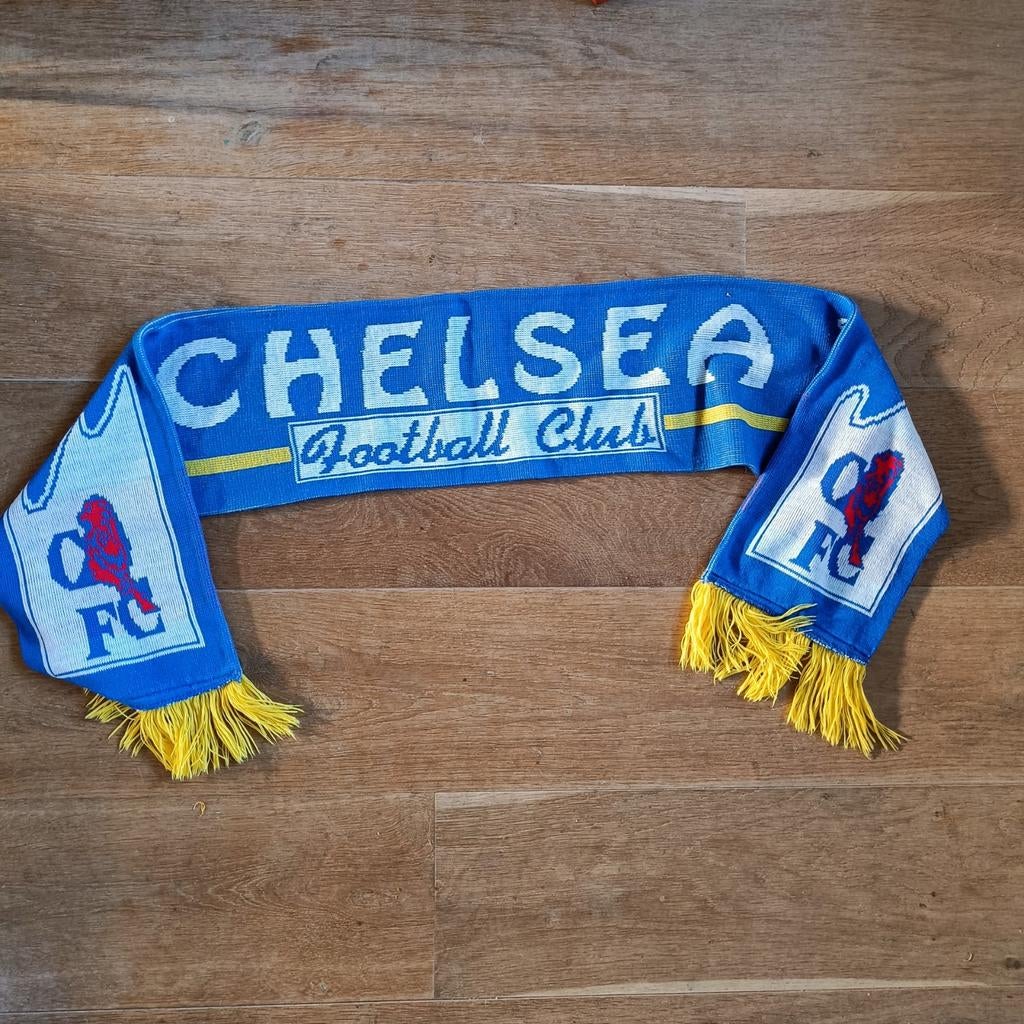 Chelsea sjaal, Overige maten, Ophalen of Verzenden, Sjaal, Gedragen