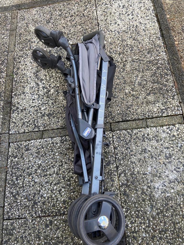 Chicco Liteway buggy met zonnenkap, Ophalen, Zo goed als nieuw, Overige merken, Verstelbare rugleuning