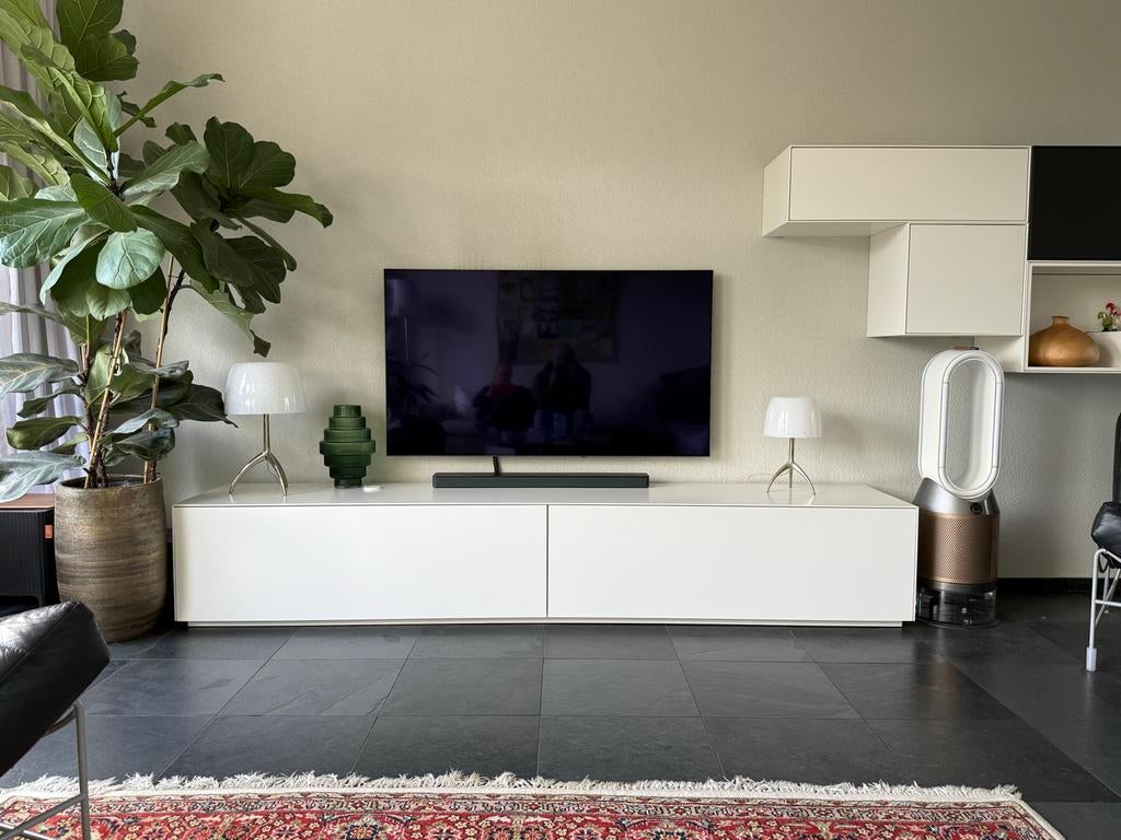 Piure Nex dressoir sideboard, Huis en Inrichting, Ophalen, Overige materialen, Gebruikt, Modern / design