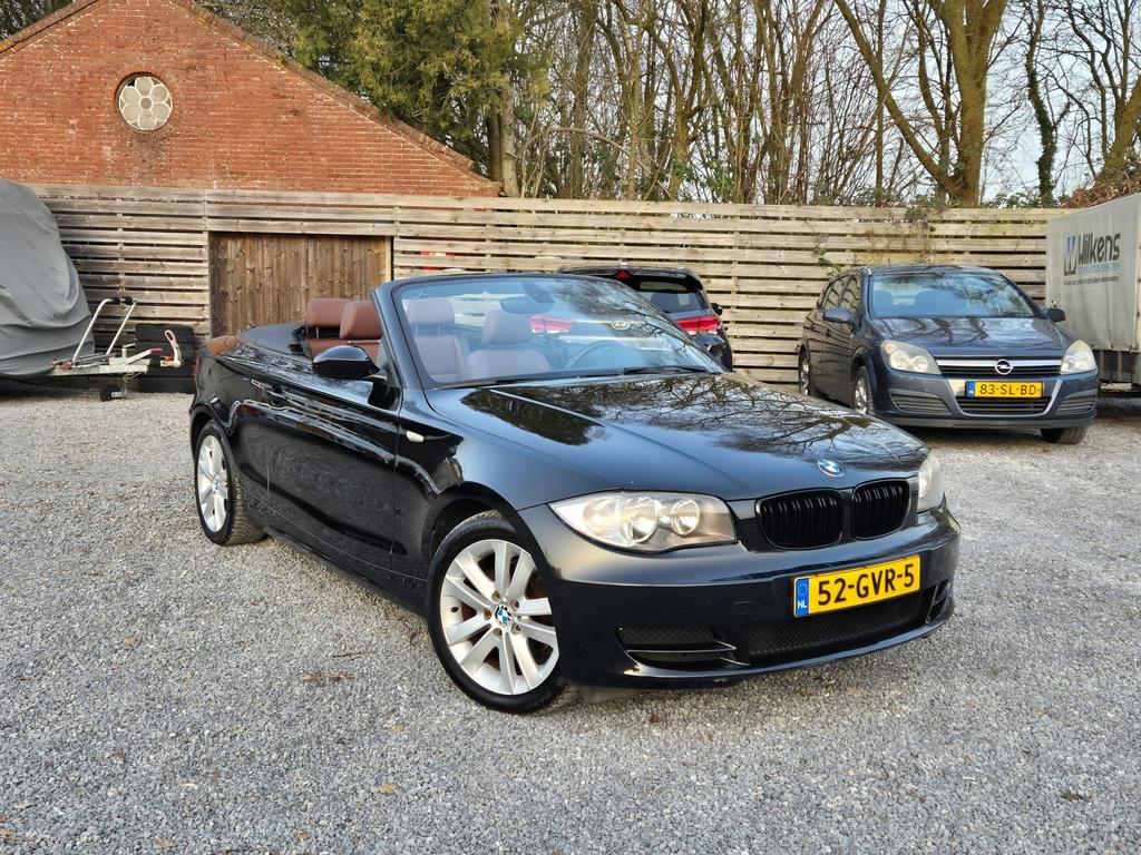 BMW 1-Serie 2.0Cabrio 2008 LEER/ AIRCO / ELEKTR DAK! /NW APK, 1-Serie, Achterwielaandrijving, 1995 cc, Cabriolet