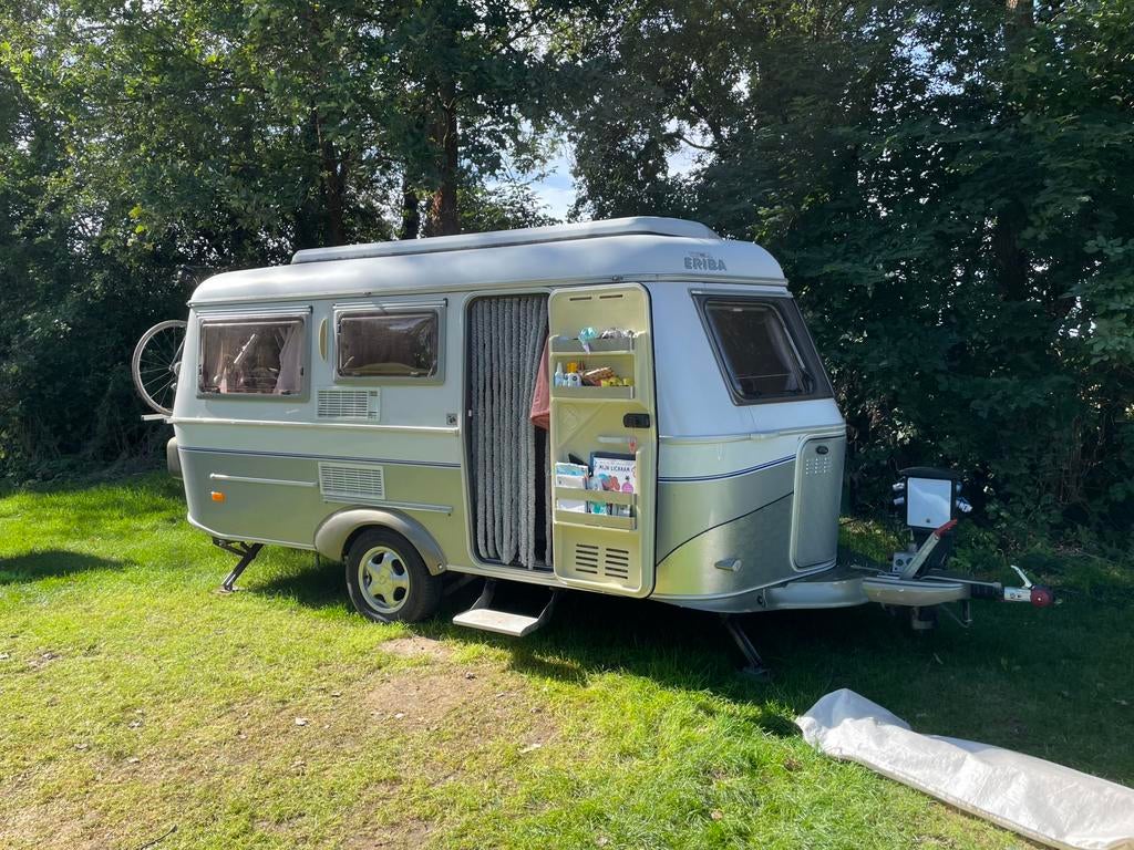 Eriba Touring Triton 430 GT - Nette originele caravan, Standaardzit, Dwarsbed, Tot en met 2, 750 - 1000 kg
