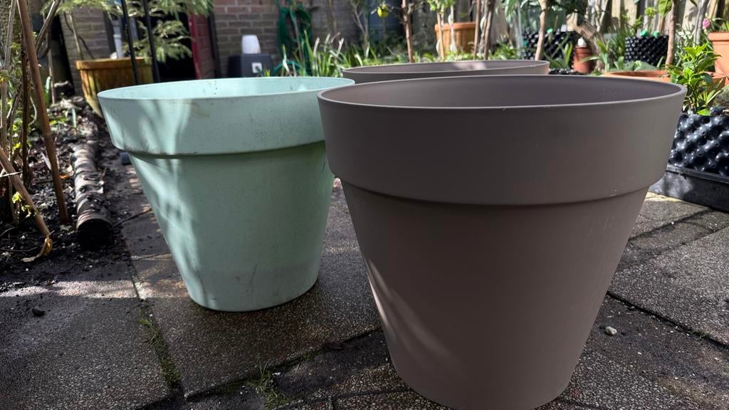 Grote plantenpotten (80, 60, 72cm) en 3 Elho bloempotten, Tuin en Terras, Ophalen, Kunststof, Gebruikt, Rond