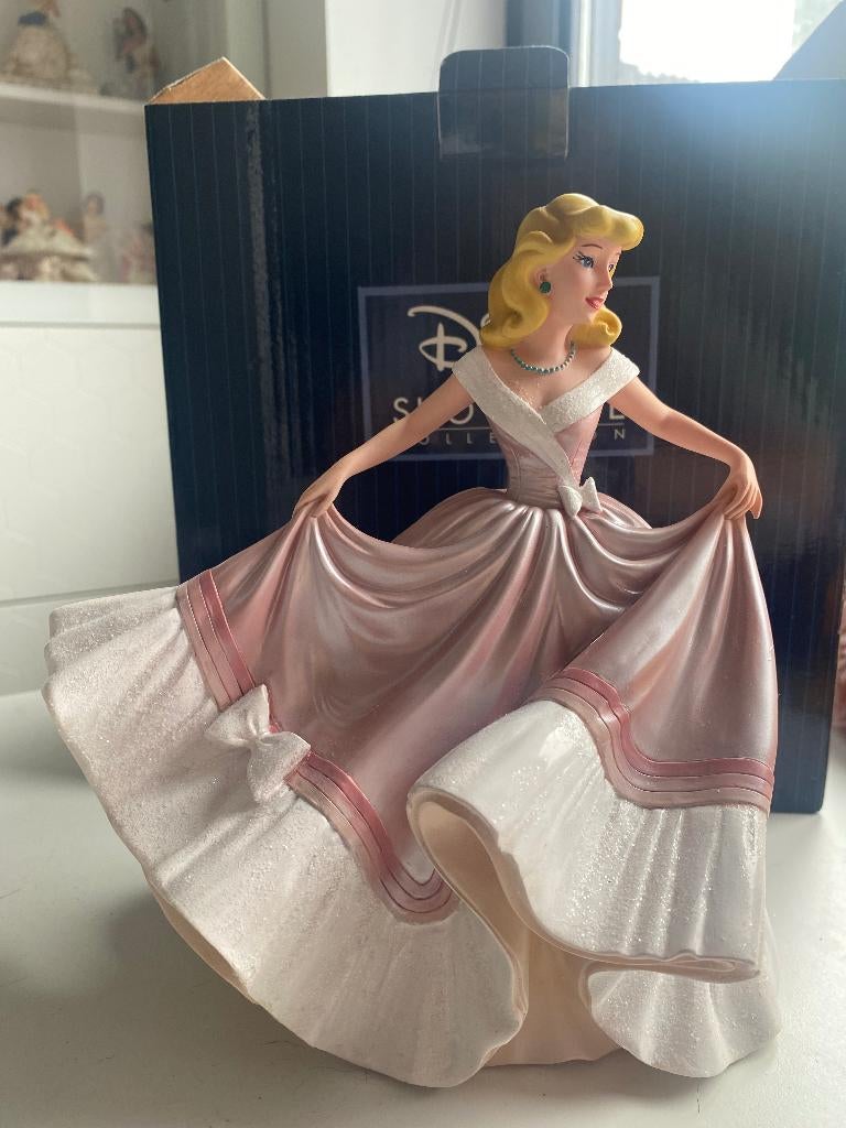 Disney Showcase Cinderella, Ophalen of Verzenden, Overige figuren, Nieuw, Beeldje of Figuurtje