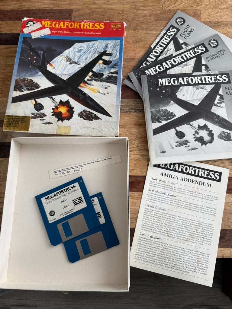 Megafortress - Commodore Amiga - Big Box + Manual  Mindscape, Computers en Software, Ophalen of Verzenden