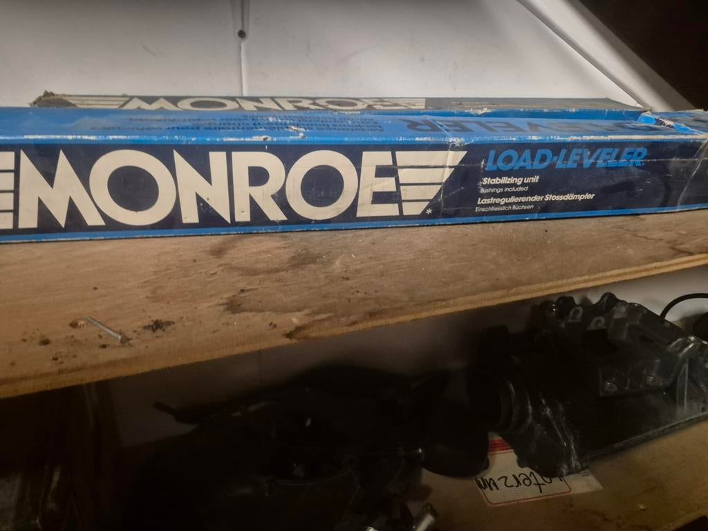 Monroe Load-Leveler Schokdemper - Nieuw in doos, Ophalen of Verzenden, Nieuw, Universele onderdelen