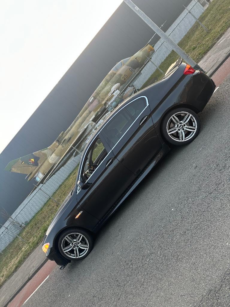 BMW 5-Serie 530D XD 190KW Aut8 (f10) 2012 Zwart, Automaat, Euro 5, Zwart, 2993 cc