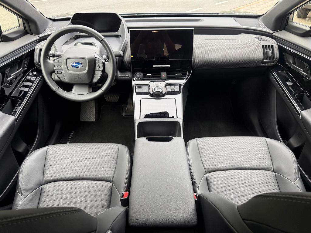 SUBARU Solterra 71,4 kWh 218pk AWD | SKY PACKAGE | 2 inch Li, 12 maanden, Gebruikt, Adaptive Cruise Control, Leder