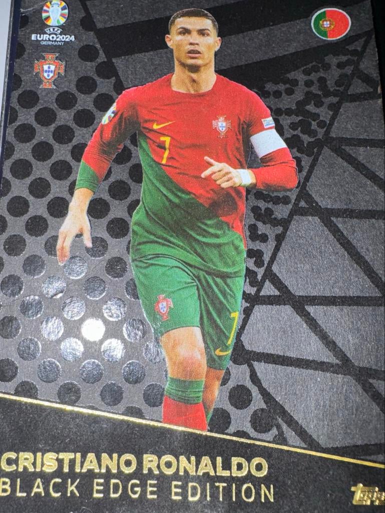 Cristiano Ronaldo BLACK EDGE - Topps Euro 2024 (ZELDZAAM), Ophalen of Verzenden, Zo goed als nieuw, Buitenlandse clubs, Spelerskaart