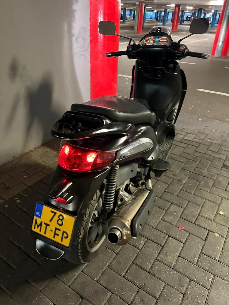 Piaggio Beverly 500 A2 - Krachtige motorscooter, Ophalen, Gebruikt, Benzine, Overige modellen